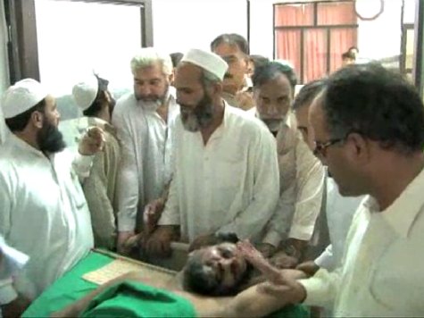 Suicide Bomber Kills Dozens at Pakistan Funeral