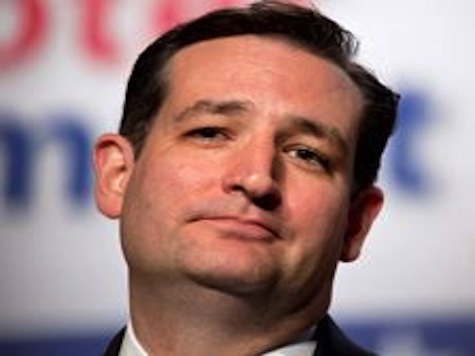 Cruz Rallies Tea Party To Help Him Abolish IRS
