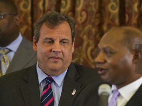 NJ Black Ministers Council Director Endorses Chris Christie Over Democrat