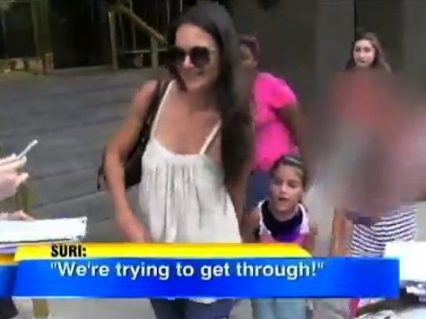 Paparazzi Calls Suri Cruise 'Little Brat' To Her Face