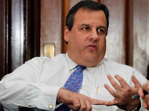 Christie: 'No Choice' Between Wife or Rand Paul
