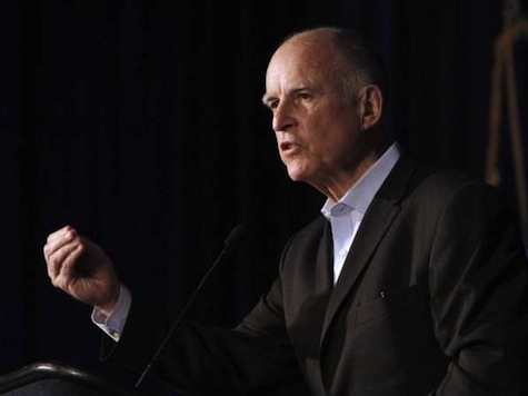 Gov. Jerry Brown Backs Minimum Wage Increase To $10 By 2016