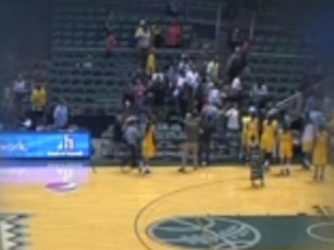 Nasty Fight Breaks Out at Women's Basketball Game