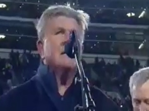 Mike Ditka Honored at Halftime of Cowboys-Bears Game