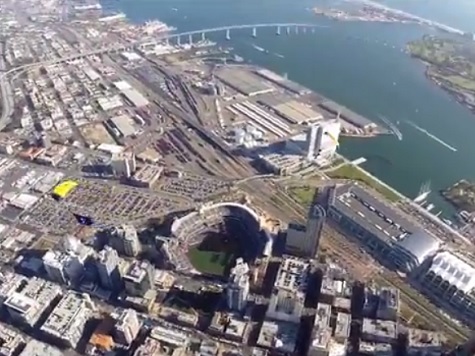 Watch: US Navy 'Leap Frogs' Parachute Into Padres Petco Park