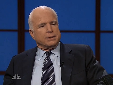 McCain Makes Pitch for US Aid to Ukraine, Syria in 'Late Night with Seth Meyers' Appearance