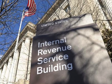 ABC: IRS Workers with Unpaid Taxes Received Bonuses, Extra Time Off and Raises