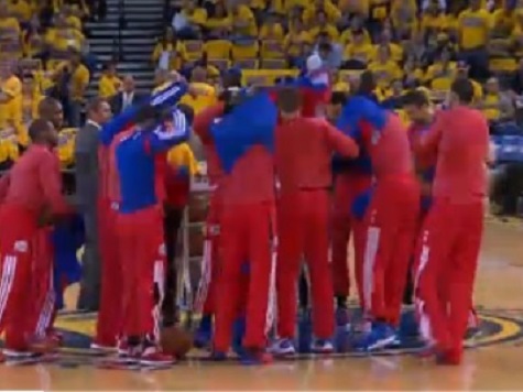Clippers Stage Silent Protest to Owner