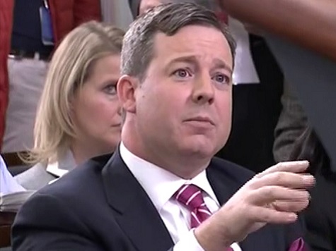 Ed Henry Grills Jay Carney Over Obama's 'Lack of Personal Attention' on VA Scandal