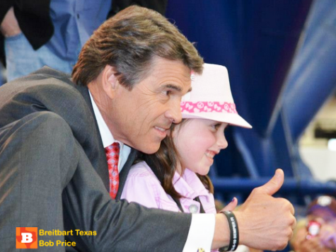 New Hampshire Takes Another Look at Rick Perry
