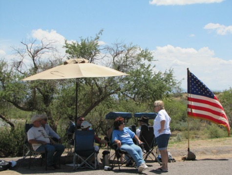 Oracle, Arizona Residents Stand Their Ground