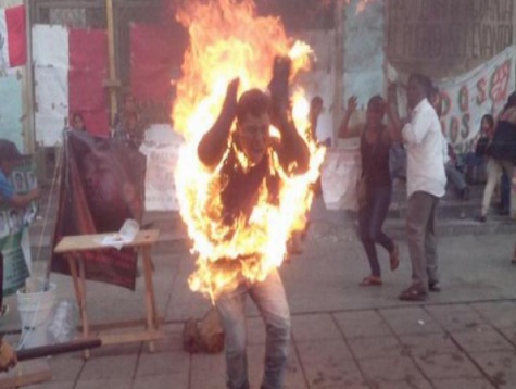 Man Sets Himself on Fire to Protest Mexican Government
