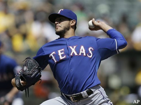 Perez Help Rangers Sweep A's with 3-0 Win