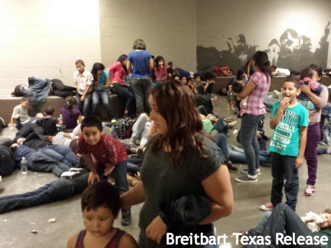 Crisis Leaves Border Patrol Agents Spending Personal Money on Diapers for Kids