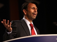 Jindal Teases Warren: 'From One Indian Politician to Another'