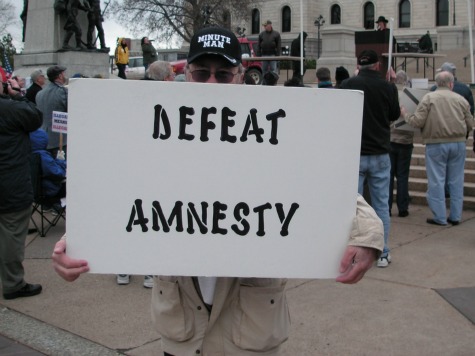 Conservatives, Tea Partiers Launch Coalition to Stop Immigration Reform Bill