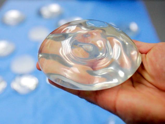 Woman’s Breast Implant Explodes After Playing Game For 4 Hours on iPhone