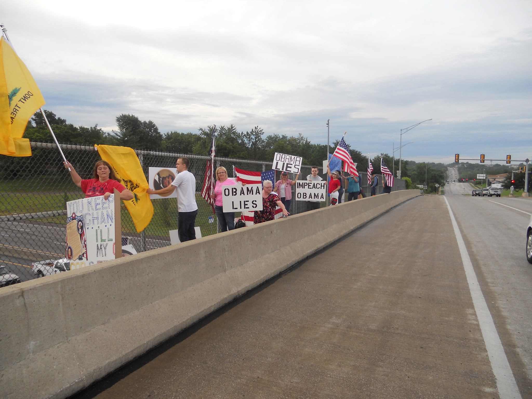 Overpasses For Obama's Impeachment Protests All Across America Today