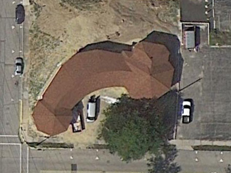 UPDATE: Church That Looks Like Penis To Be Covered by ‘Giant Fig Leaf’